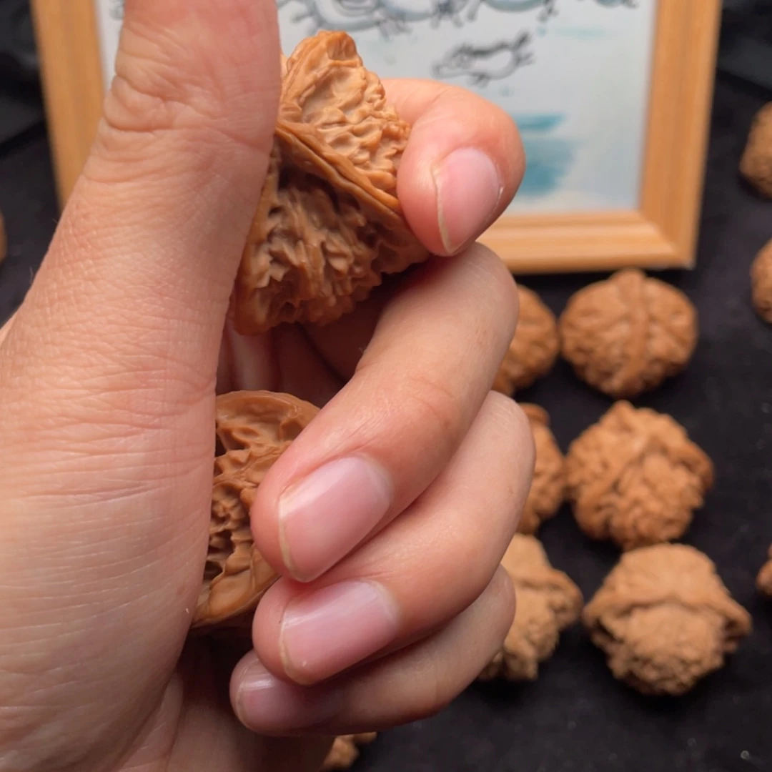 【闪购商品】文玩核桃把件房****）全品四棱