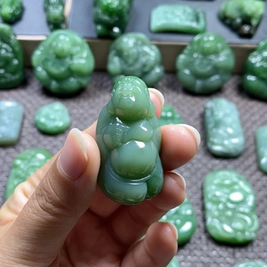 【闪购商品】颈饰未镶嵌和田玉