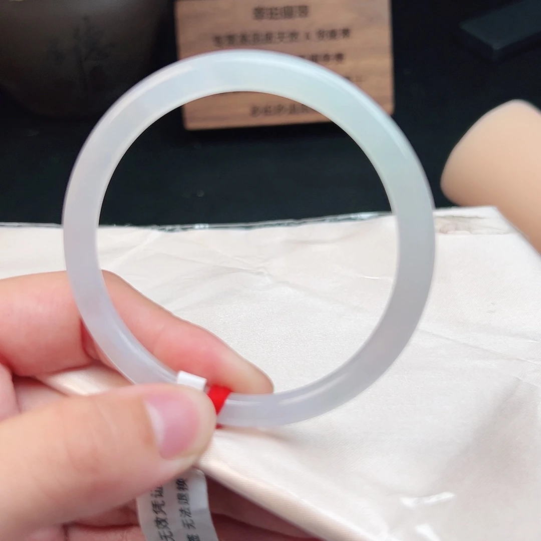 翡翠未镶嵌手镯z503-14