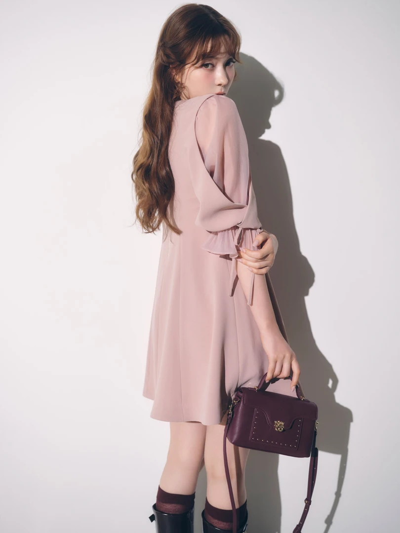 【FaFa】日系 S 纱绘子的风 早秋优雅纱袖拼接连衣裙963365822041