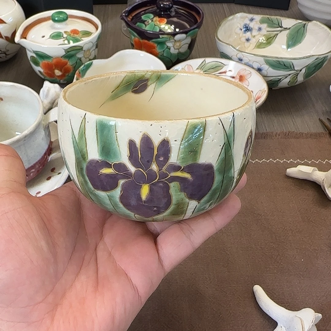 茶盏哈哈哈哈哈好好笑哦