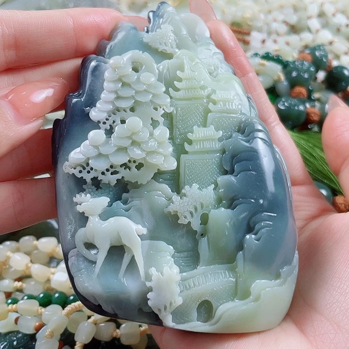 颈饰未镶嵌和田玉
