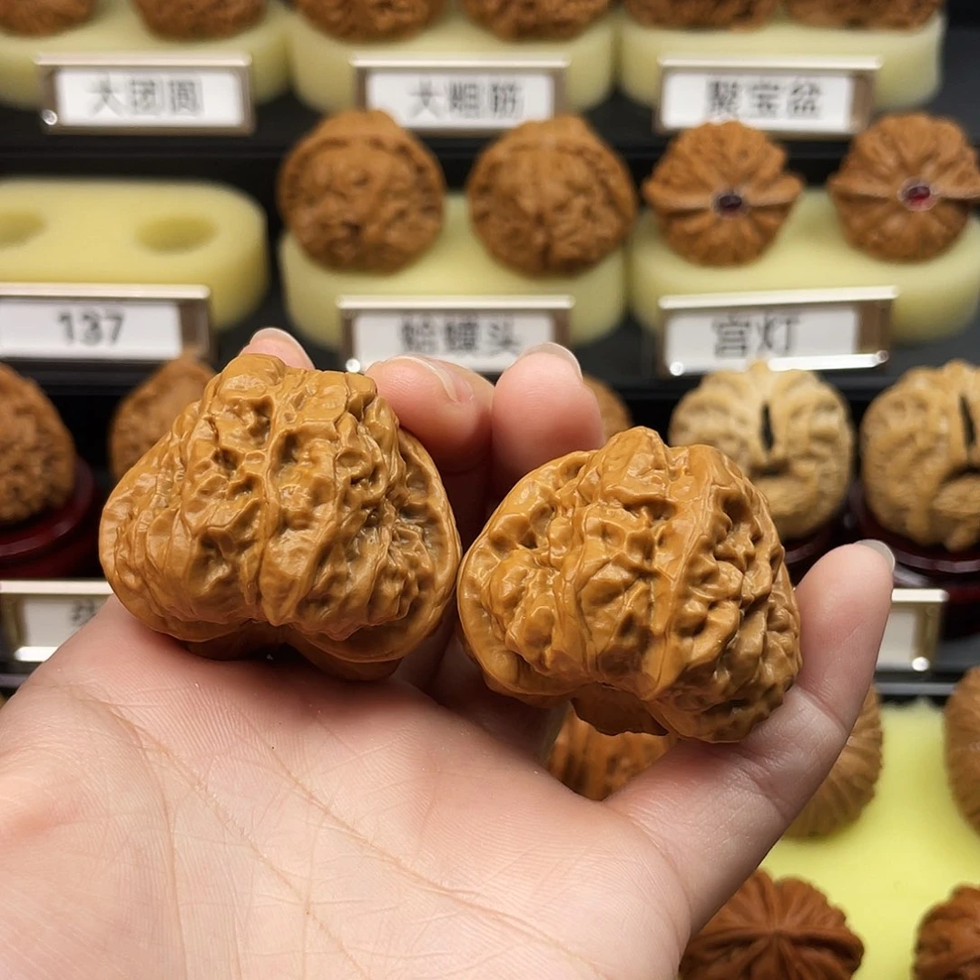 文玩核桃把件蛤蟆42全品