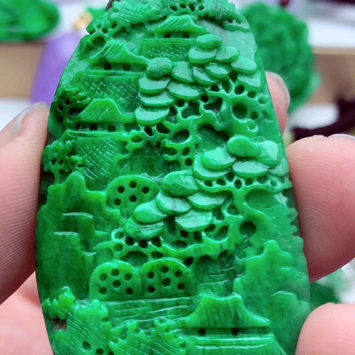 翡翠未镶嵌吊坠(不含链)