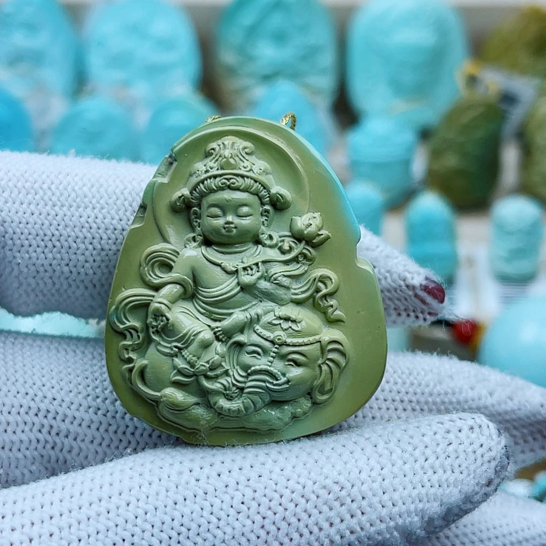 绿松石未镶嵌珠宝奇石