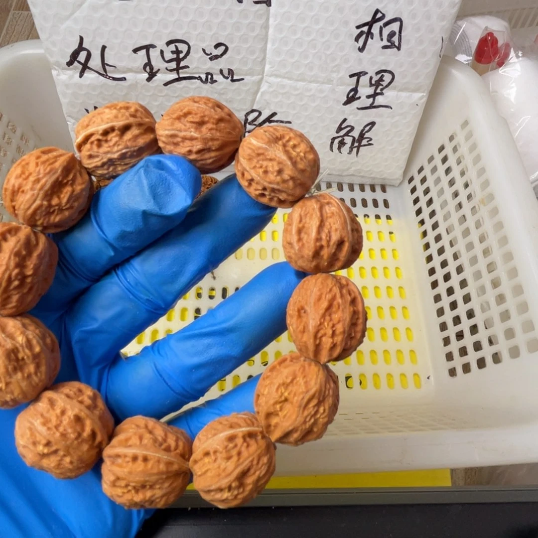 猴头核桃把件闪电购5