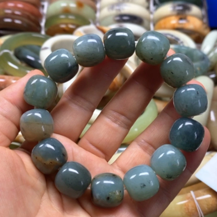 【闪购商品】蛇纹石玉未镶嵌手镯