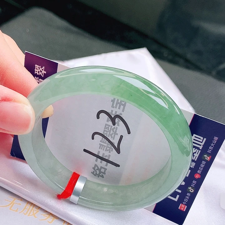 翡翠未镶嵌手镯缅甸天然a货翡翠手镯