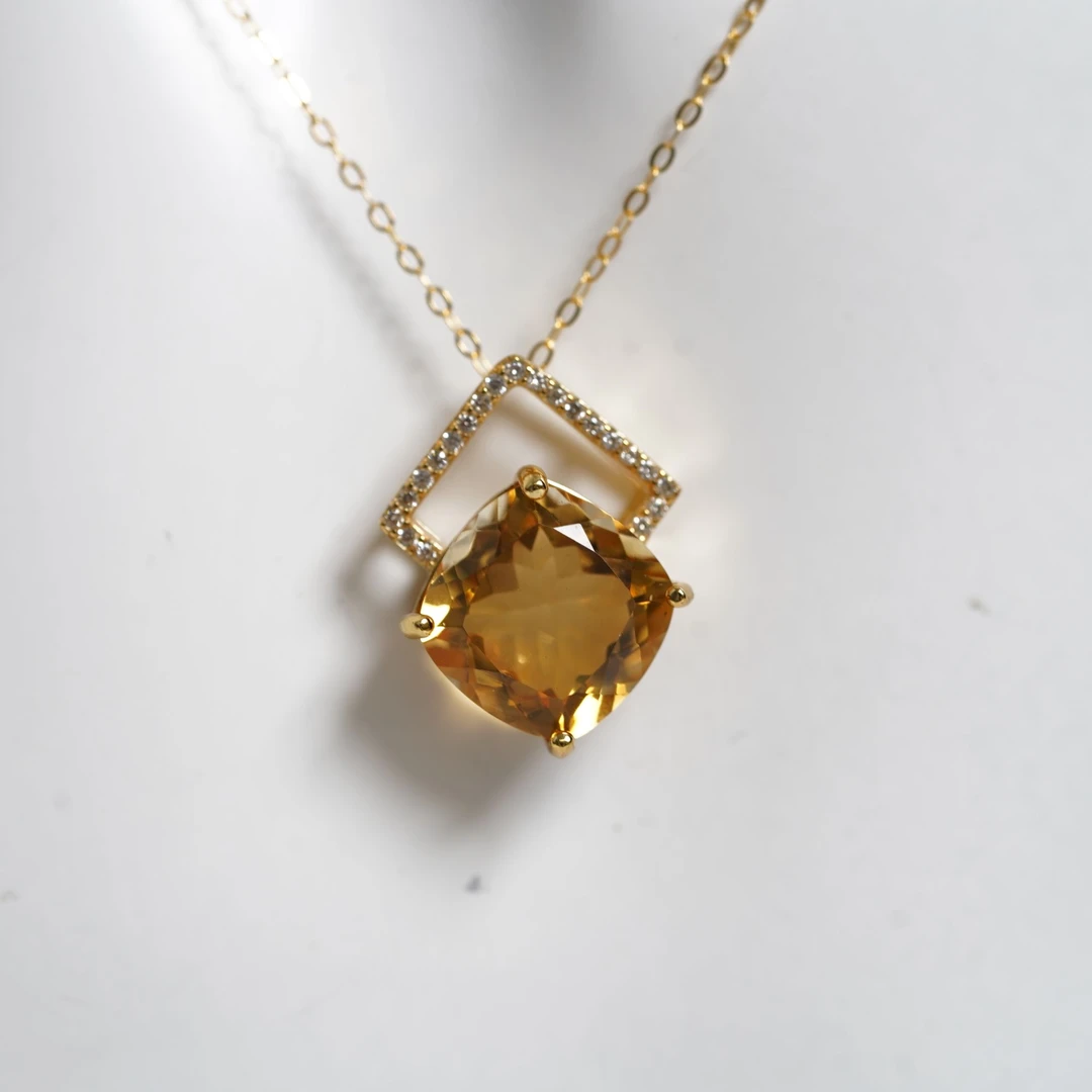JSHSD0769-黄水晶吊坠（主石约：7CT）