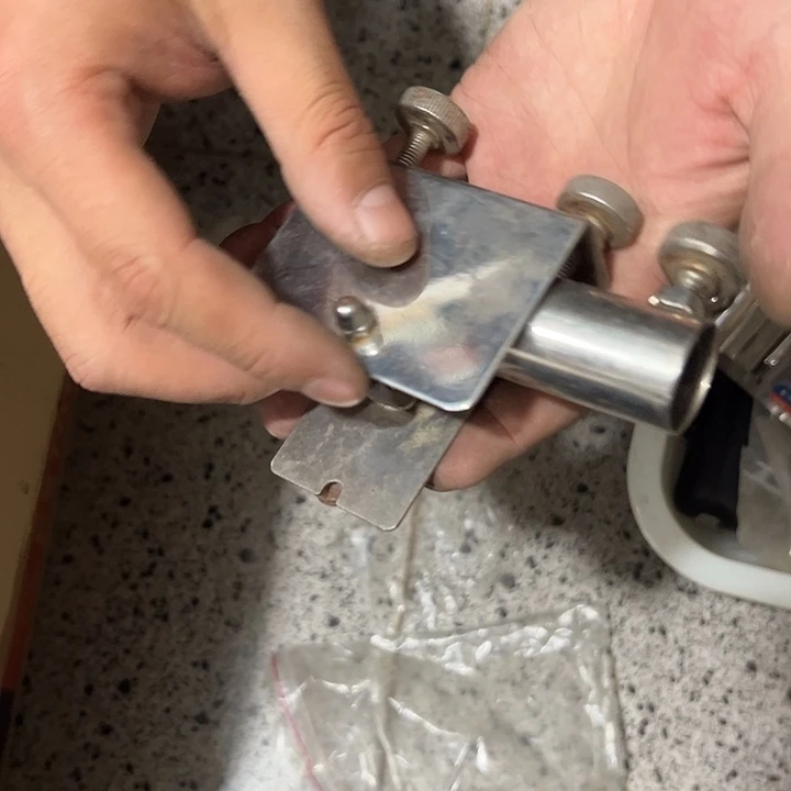 潼***哥无插片钓箱炮台配件