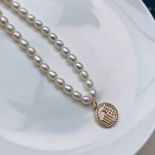 淡水珍珠颈饰未镶嵌小*卜