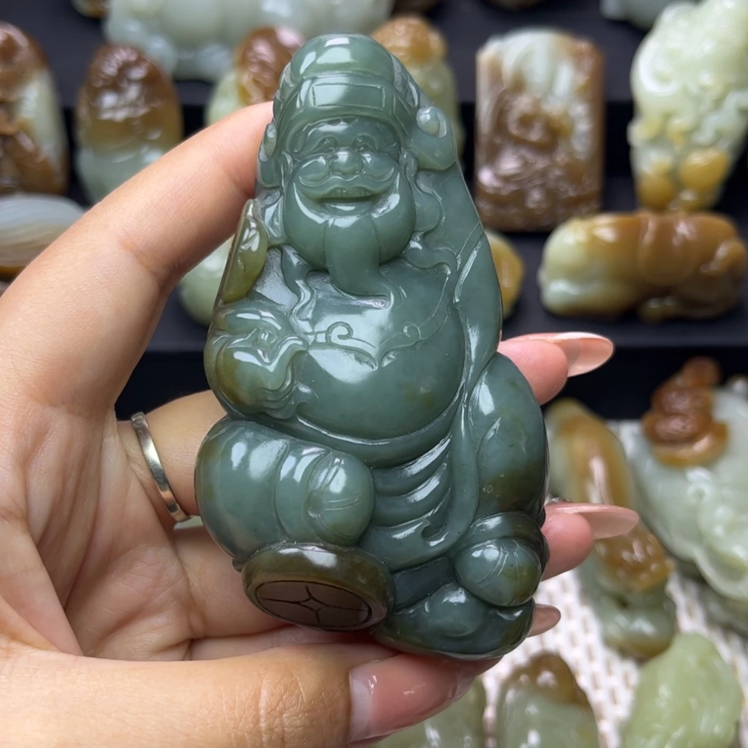 未镶嵌和田玉把件