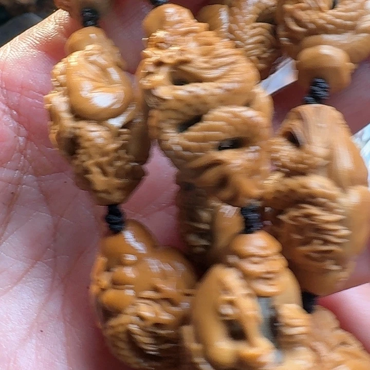橄榄核吊坠橄榄与龙罗汉