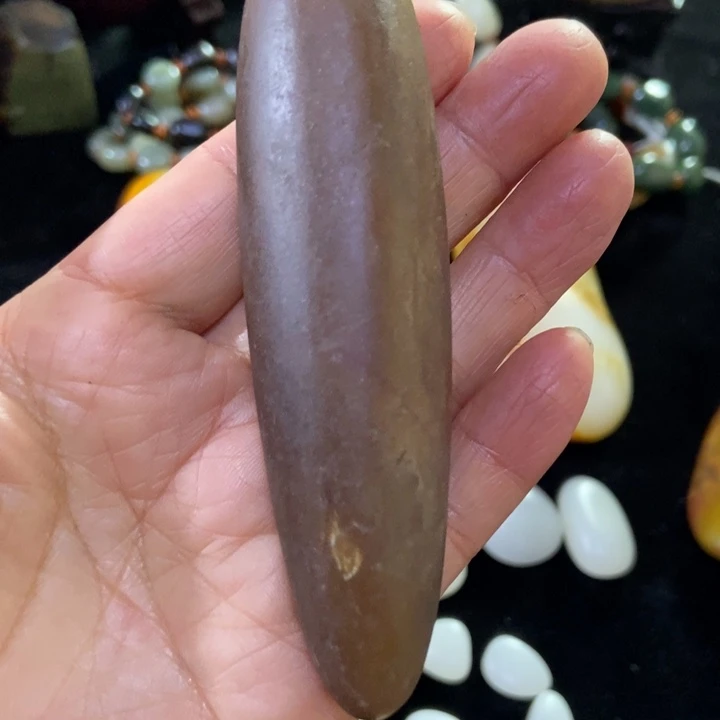 律***动和田玉（糖玉）未镶嵌挂件