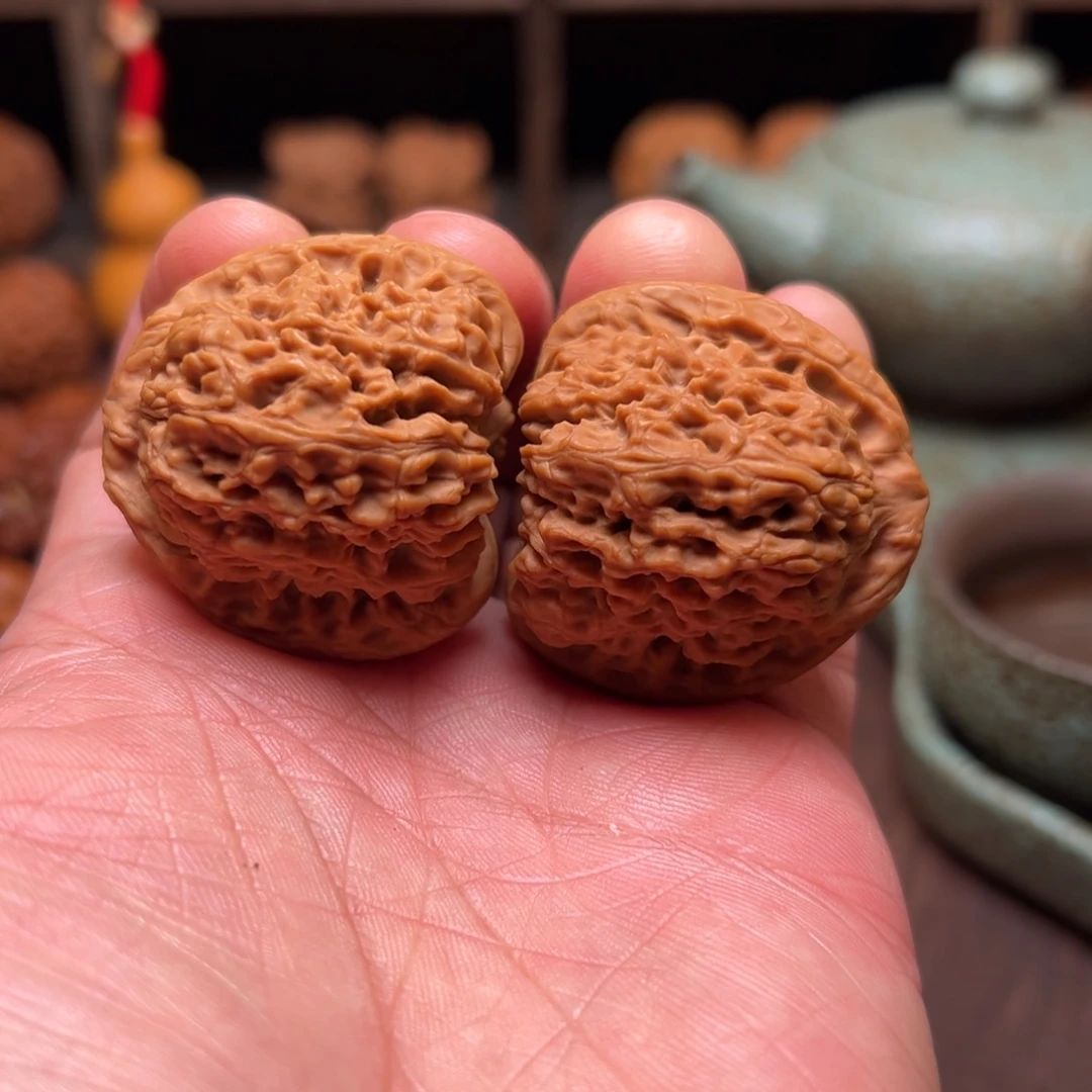 文玩核桃把件39三角疆