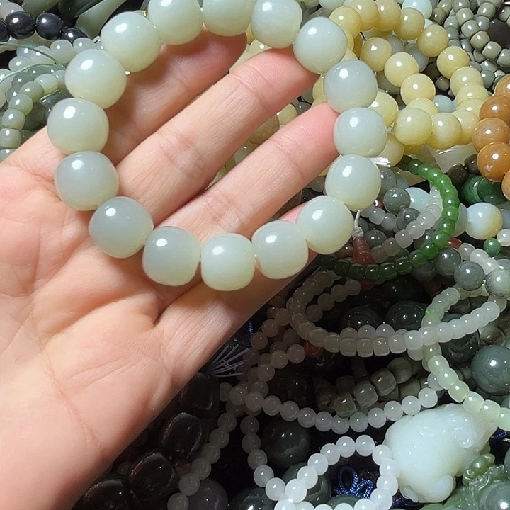 和田玉未镶嵌手串14