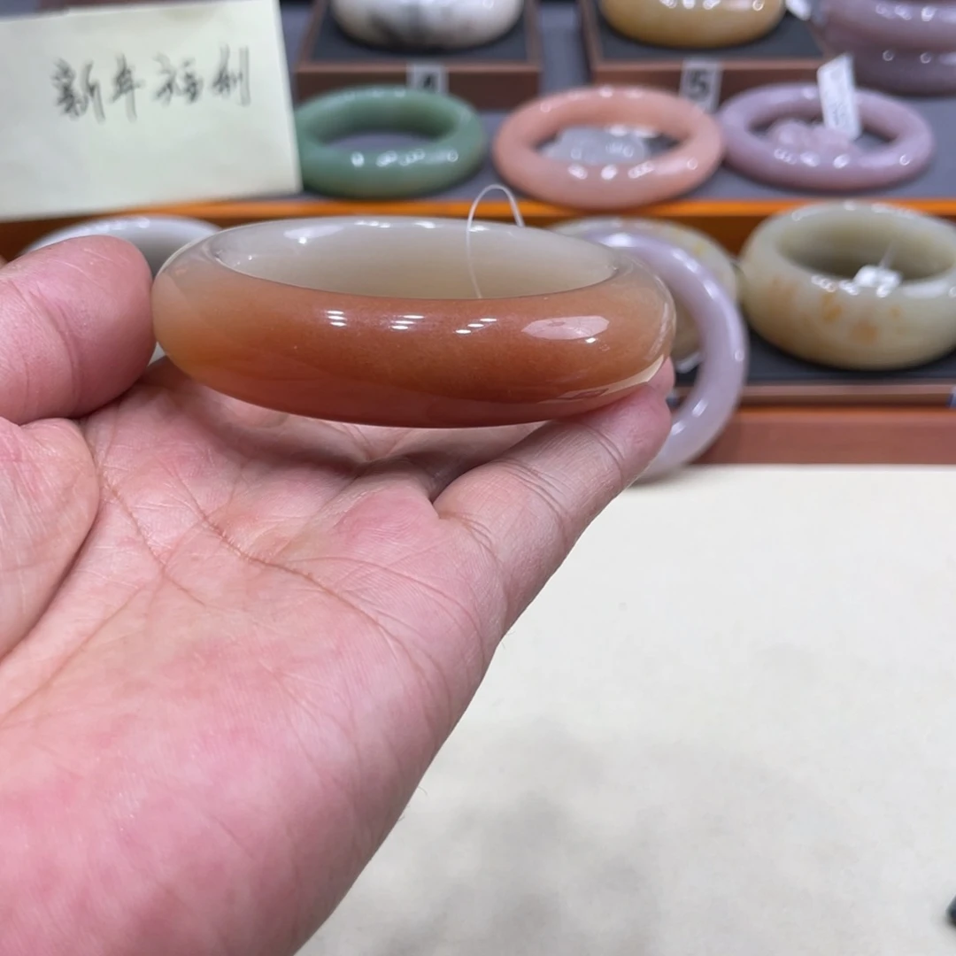 石英质玉手镯未镶嵌桃***茶