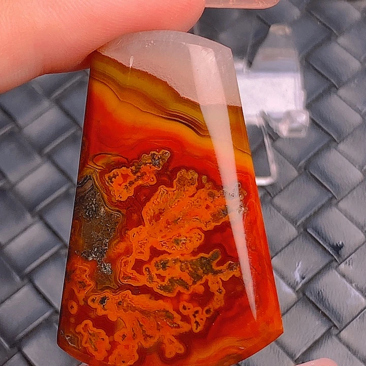 玛瑙/玉髓颈饰足银镀金镶嵌?****