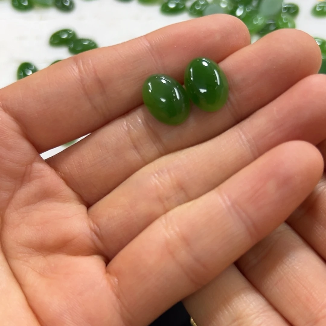 和田玉耳钉颜色多样性发货拍一发一银S925镶嵌?****?