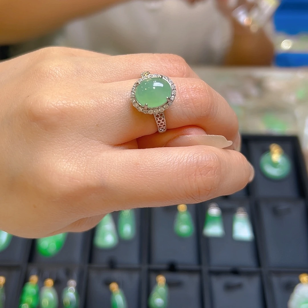 翡翠戒指银S925镶嵌翡翠