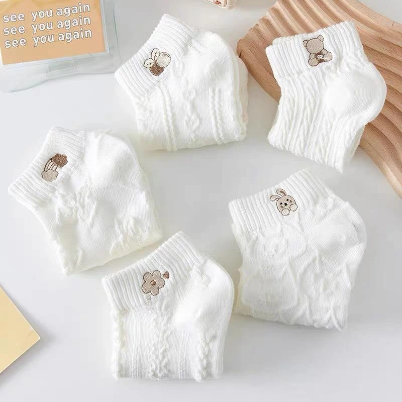 S春夏季新款薄款袜子短袜舒适浅口简约洋气白色款百搭短筒女袜ins