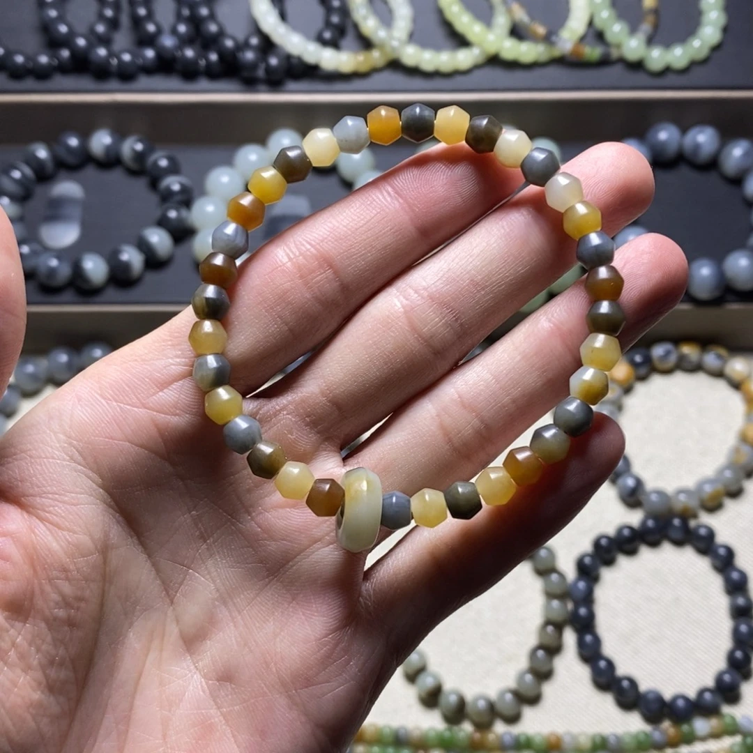 和田玉未镶嵌手链