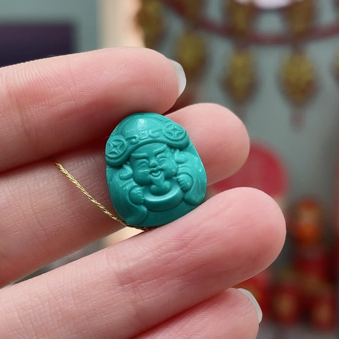 绿松石颈饰未镶嵌