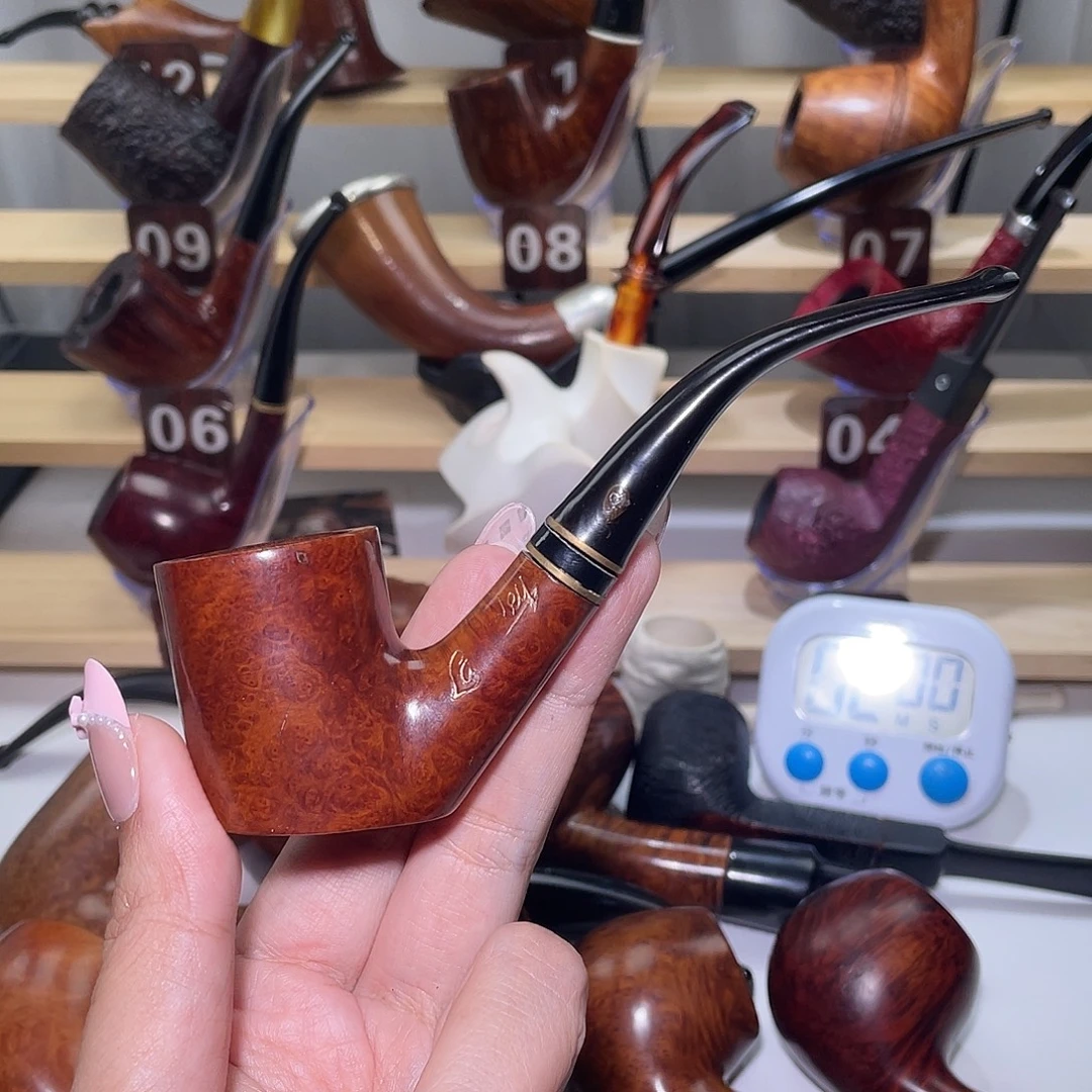 花***、花哥 兰博力坐烟斗