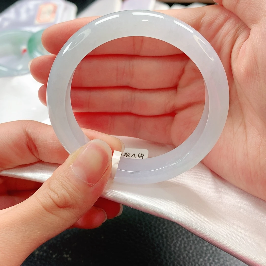 翡翠手镯未镶嵌5251圈