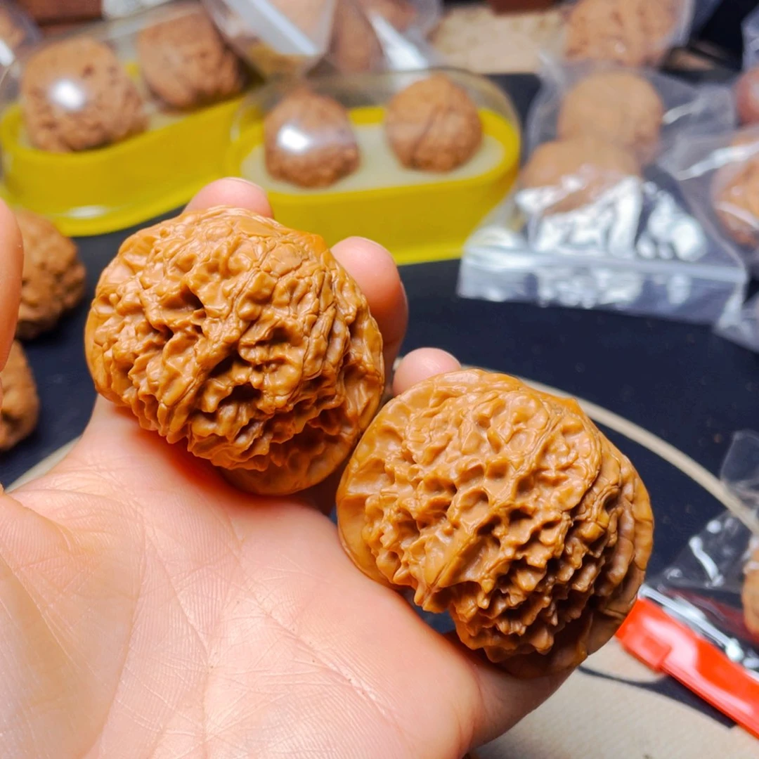 吊坠文玩核桃和尚头