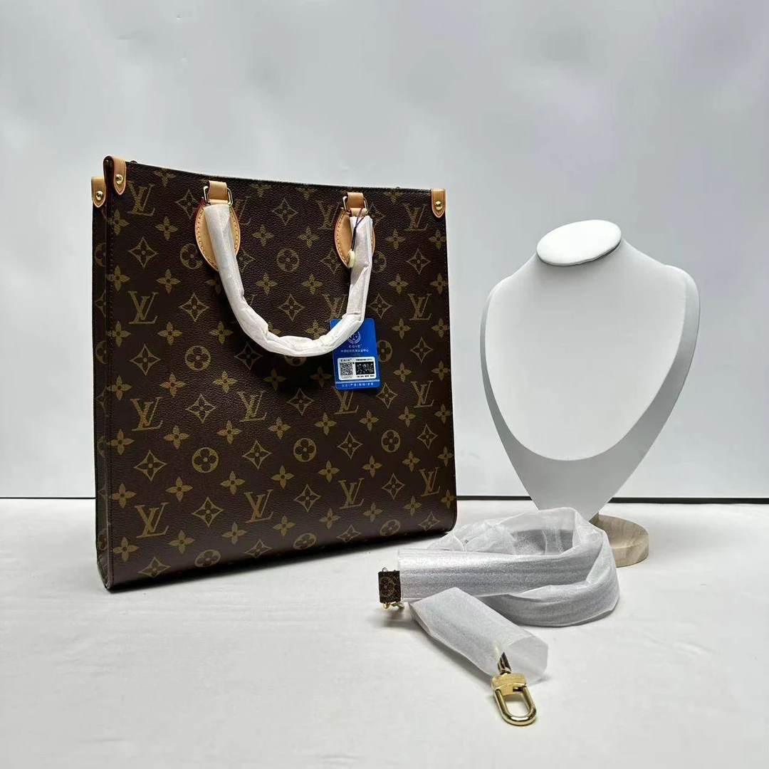 95新 LouisVuitton/路易威登 胖虎曼曼/路易威登/95新/斜挎包/