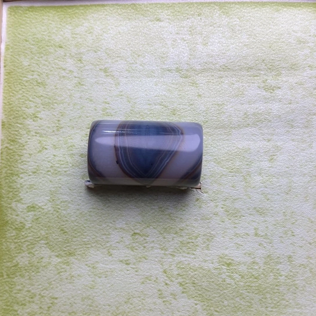 琪***子玛瑙/玉髓未镶嵌珠宝半成品