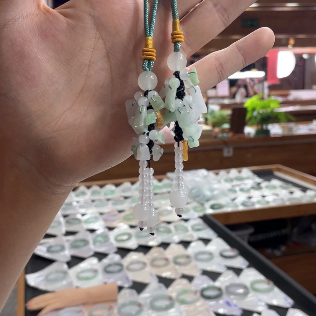 翡翠未镶嵌挂件翡翠车挂