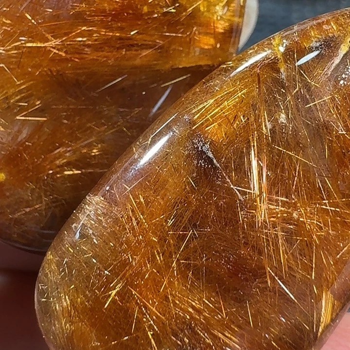 未镶嵌颈饰水晶熊*