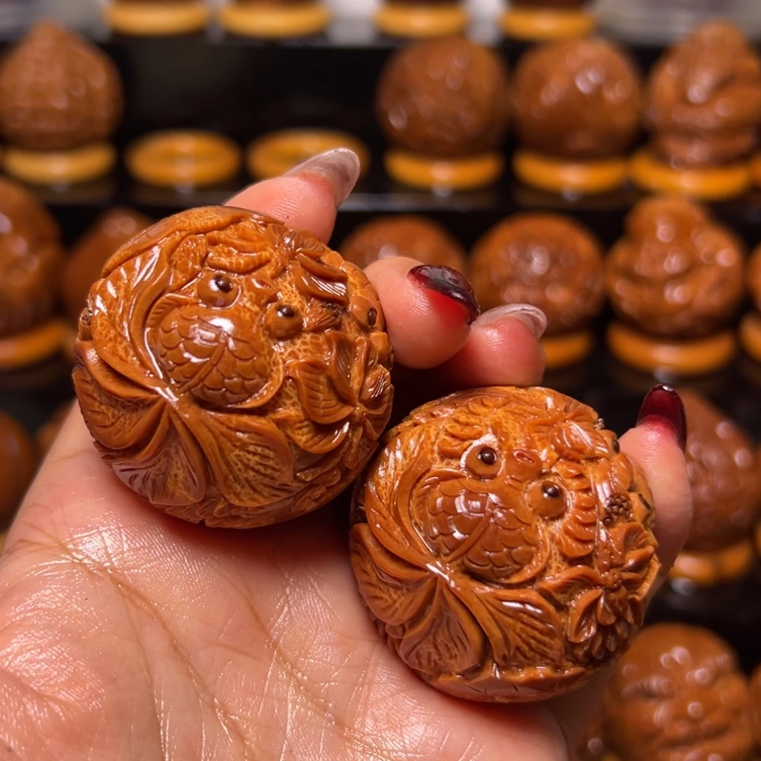 静****橄榄核手串/手链荷花鱼