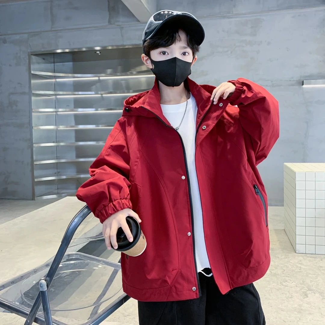 儿童装男童秋装风衣外套2025新款中大童春秋款男孩秋季痞帅冲锋衣