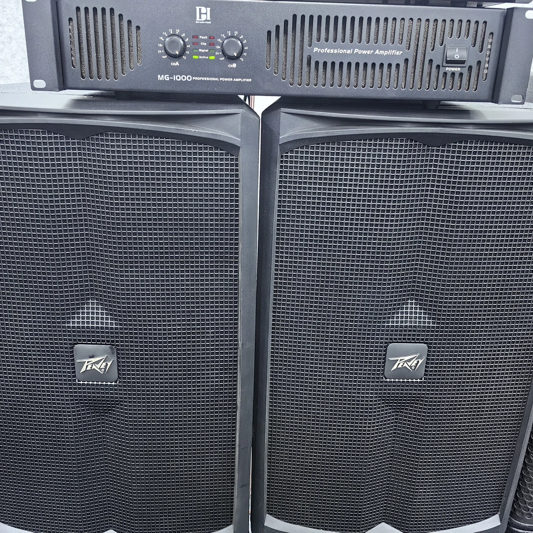 8新  二手百威国王十二寸音箱功放两件套(不包邮)