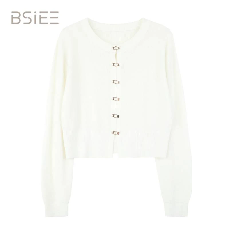 金色扣薄毛衣开衫