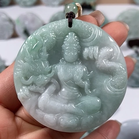 翡翠颈饰未镶嵌玉龙观音福利