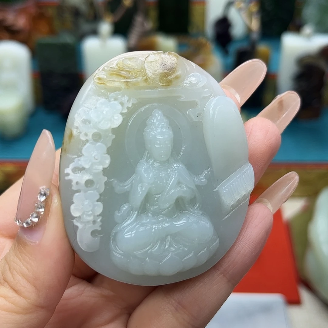 和田玉未镶嵌车挂