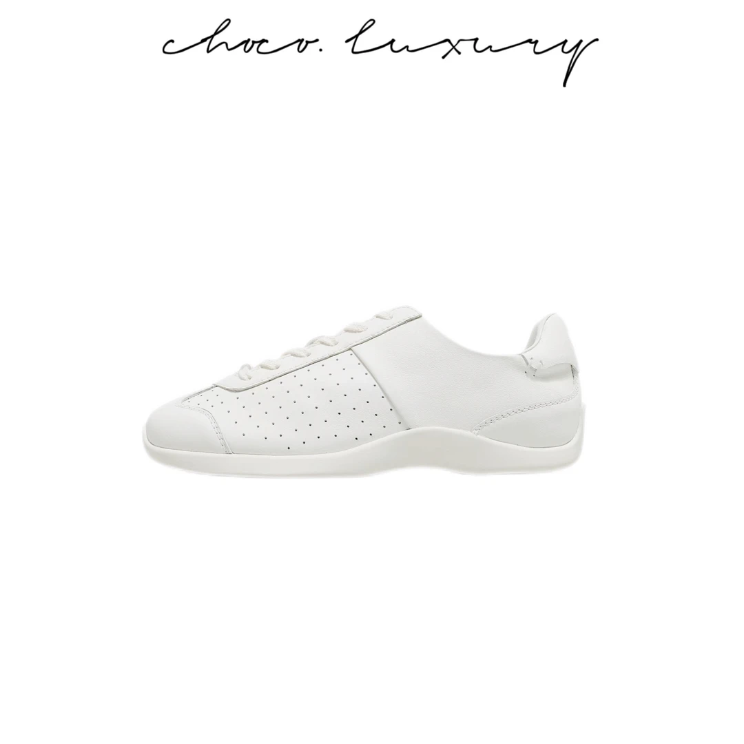 【CHOCO】复古系带芭蕾小白鞋体闲轻薄运动德训鞋S192