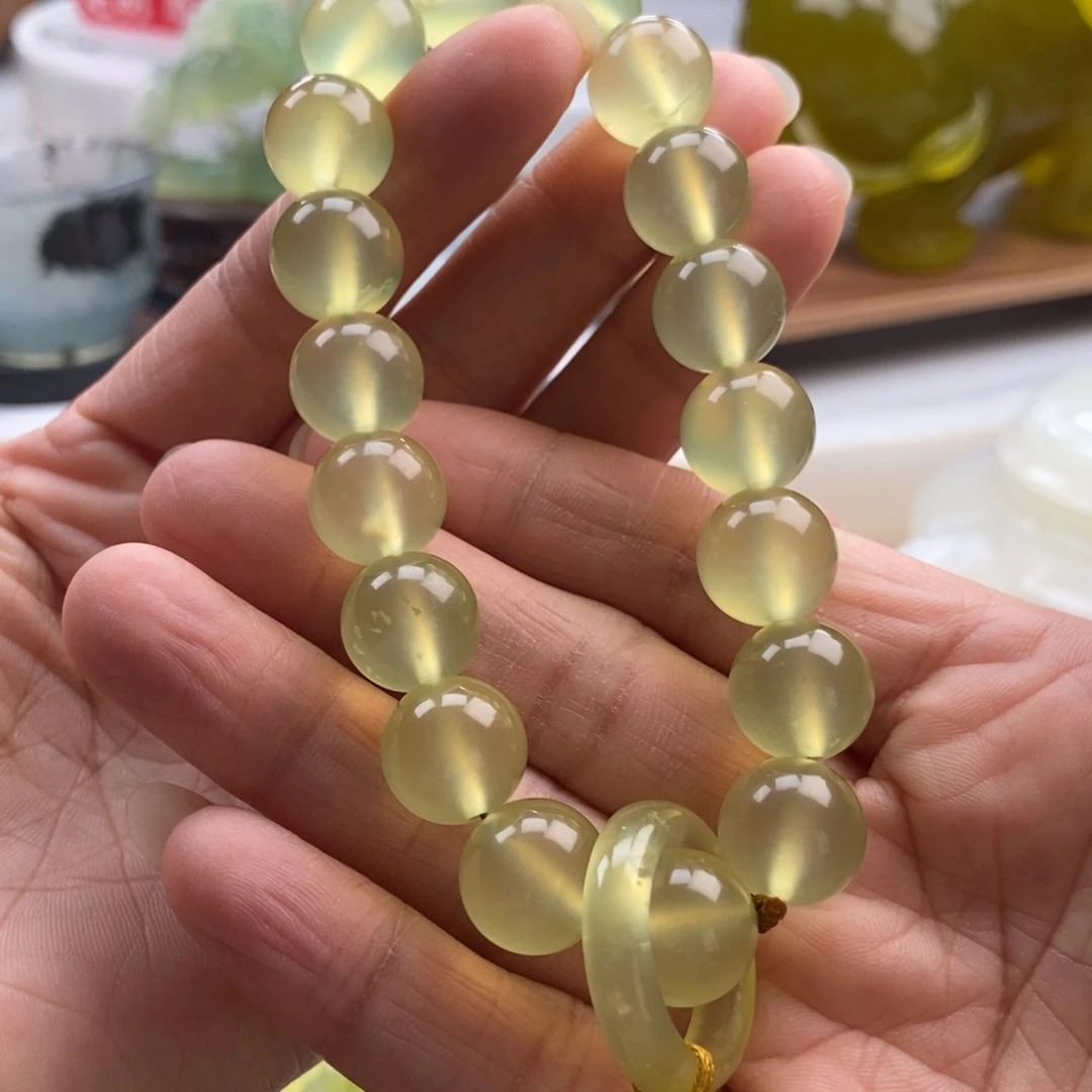 岫玉未镶嵌四大名玉手持