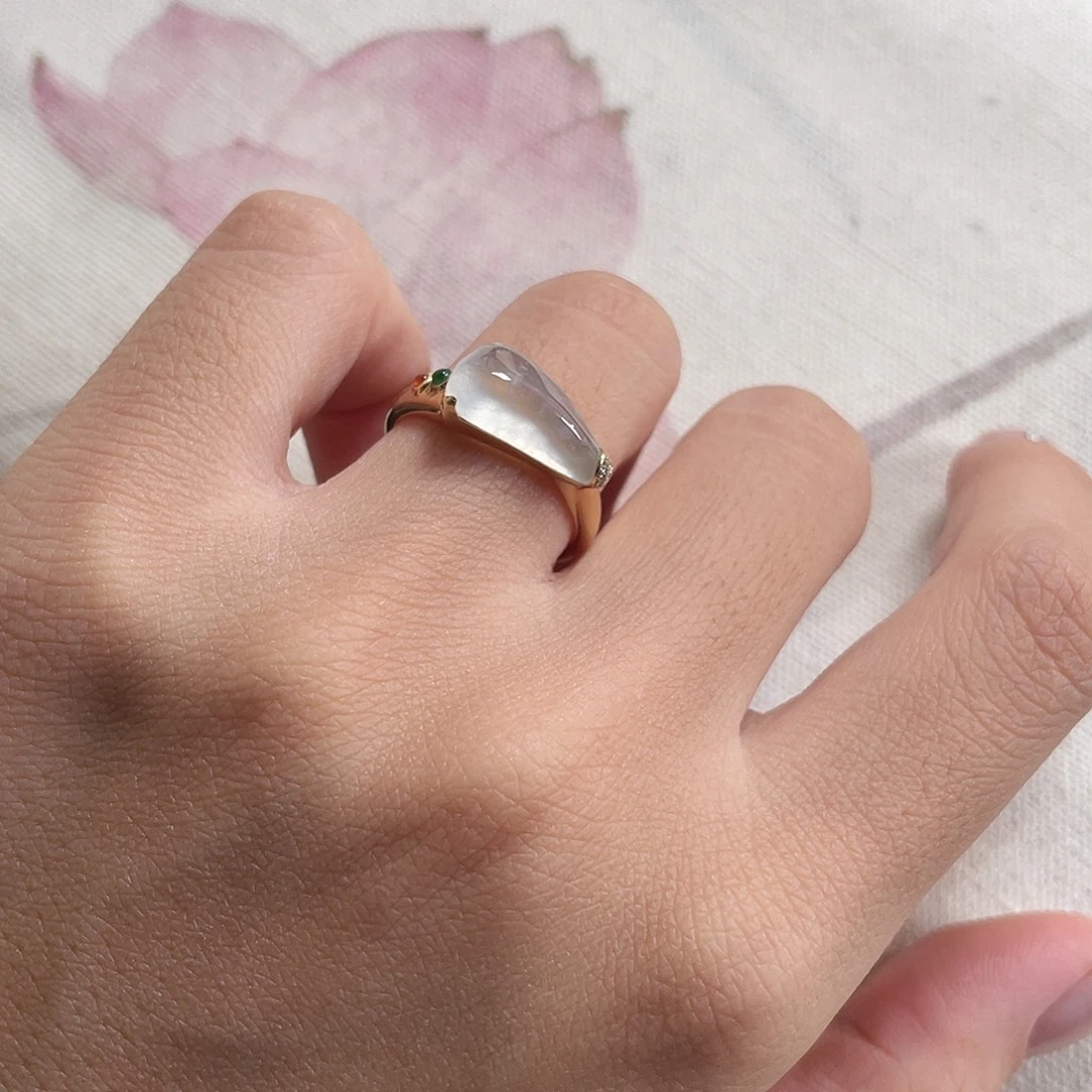 翡翠18K金镶嵌戒指冰随行戒指 48小时鉴赏