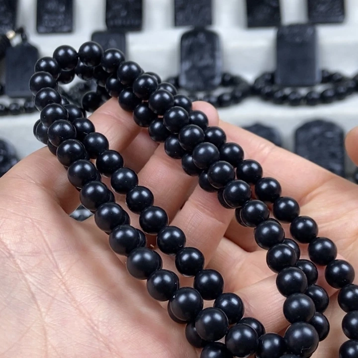 和田玉（墨玉）未镶嵌项链卡8圆珠108入门