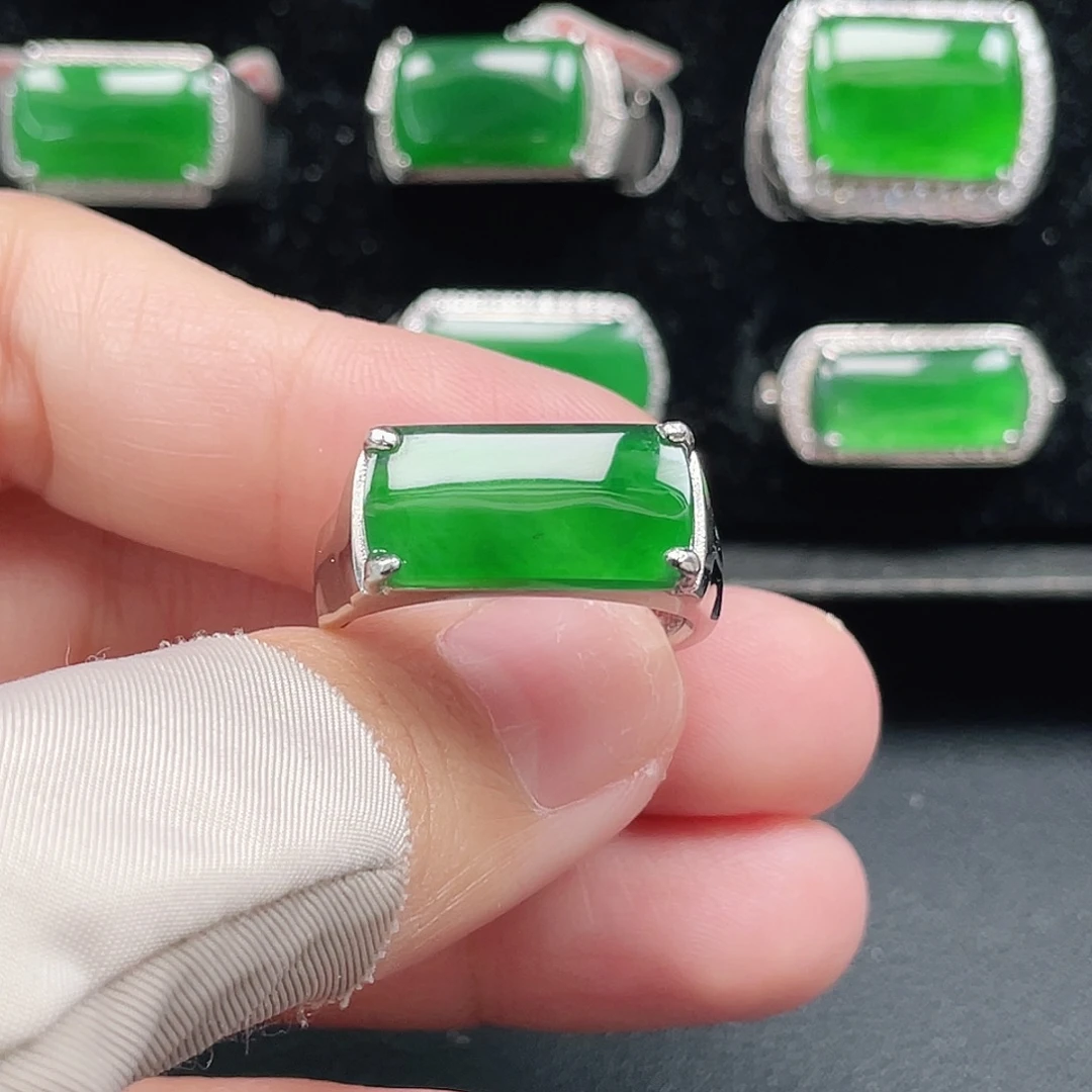 翡翠银S925镶嵌戒指天然A货翡翠没运费险4019