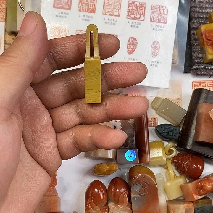 m***y巴林石现场直播篆刻