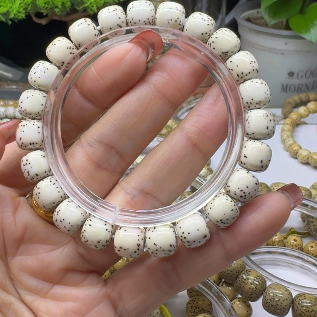 星月菩提吊坠10,9y小文星月