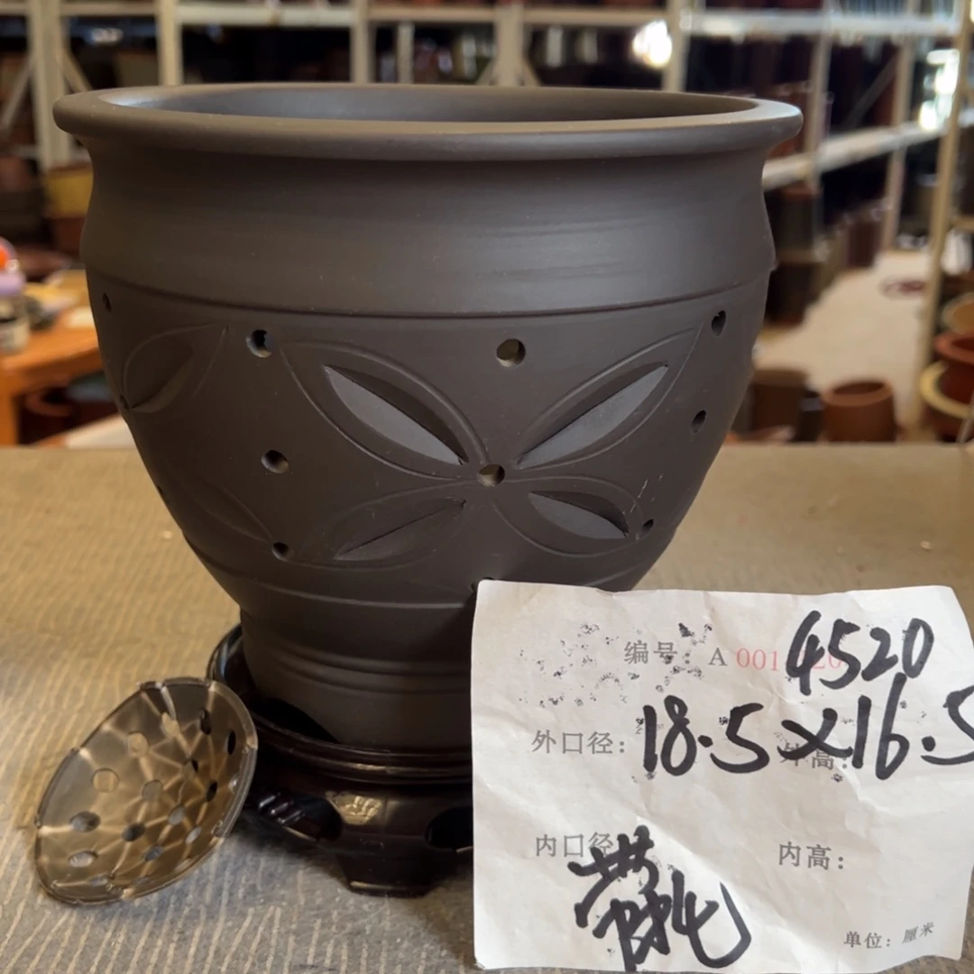 紫砂花盆紫砂花盆