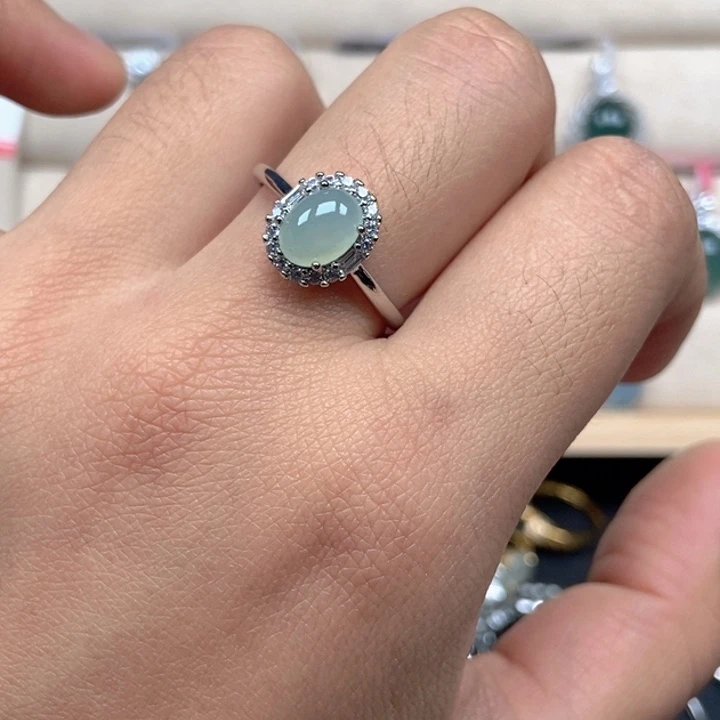 翡翠未镶嵌戒指戒指