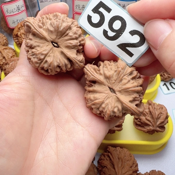 文玩核桃吊坠文玩592